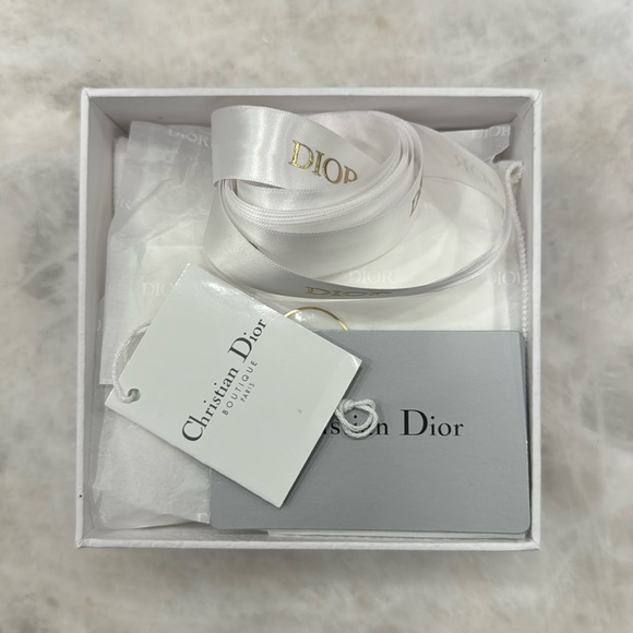 Christian Dior Lady Dior Lotus Cannage Patent Calf Leather Trifold Wallet - Picture 14 of 16